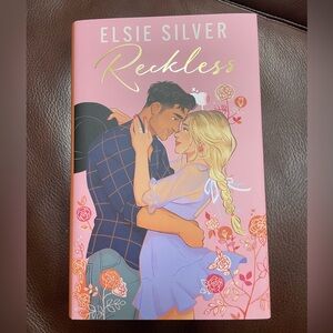 Fairyloot Unsigned Reckless by Elsie Silver Hardback
